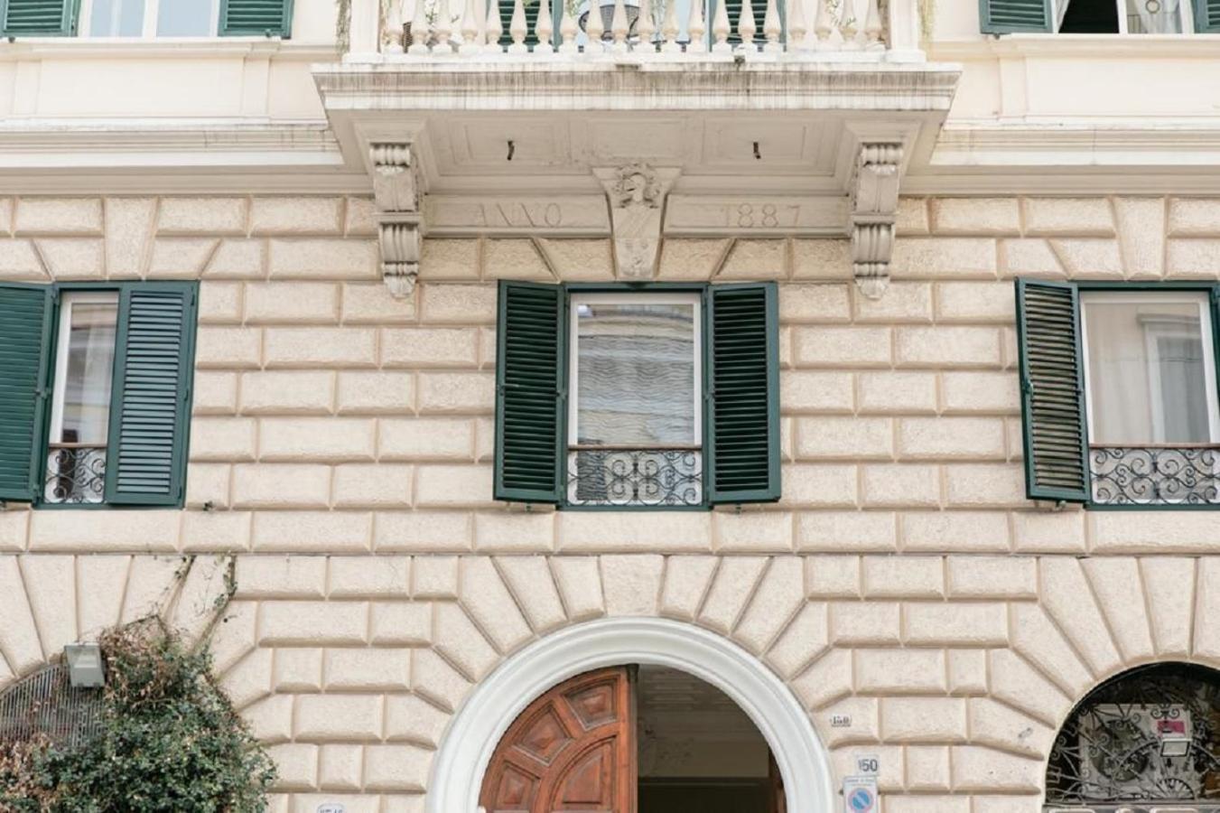 ホテル Bhr Cavour 150 ローマ エクステリア 写真